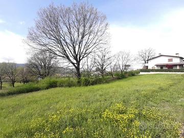 Terreno di 140 m² a Città di Castello