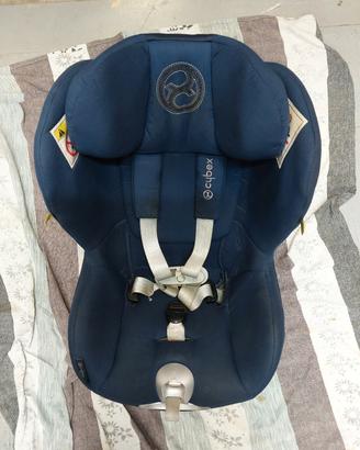 Seggiolino Cybex Sirona Z I-size con base 360°