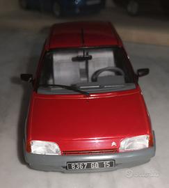 DIECAST MODEL 1/24 CITROEN AX BERLINE (1986)