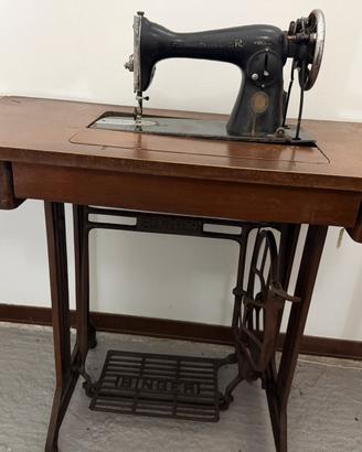 Macchina da cucire Singer  funzionante anni 1941