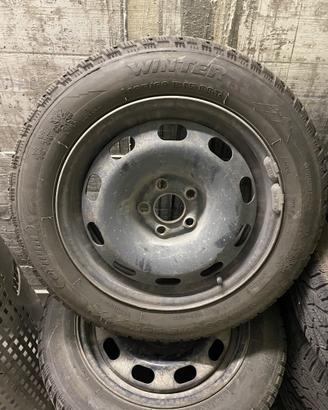 Cerchi auto e gomme termiche 185/60-15