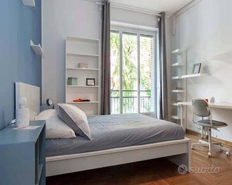 Stanza in appartamento di 149 m² a Milano