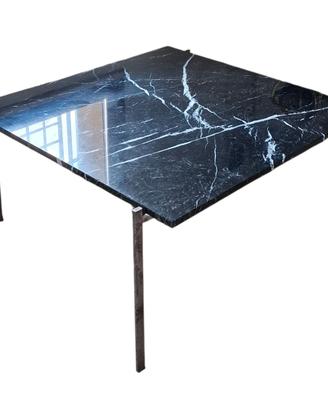 Tavolo in marmo nero marquina