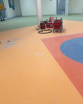 Impresa di Pulizie Professionale-case,uffici