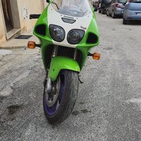 Kawasaki Ninja zx-7r 750 1996