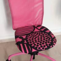 sedia cameretta con ruote fucsia