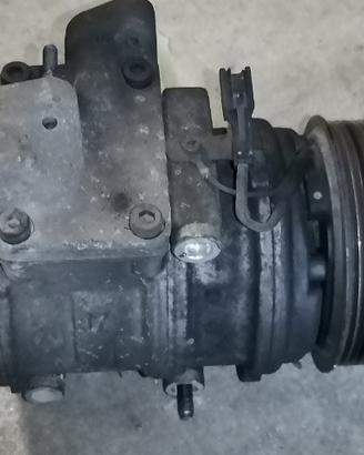 Compressore clima KIA SORENTO 2497cc CRDI del 2006