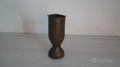 Vaso decorativo in ottone – Trench Art -