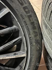 gomme piu' cerchi  Toyota Chr
