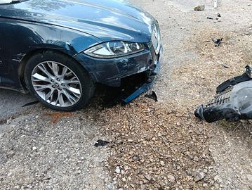 auto jaquar xf 2.2 190 cv