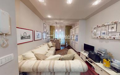 TRILOCALE ZONA SEMICENTRALE