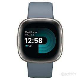 Fitbit Versa 4