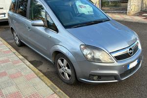ZAFIRA B SW
