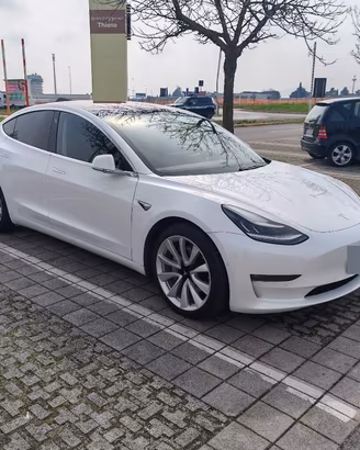 Tesla Model 3 long range dual motor 