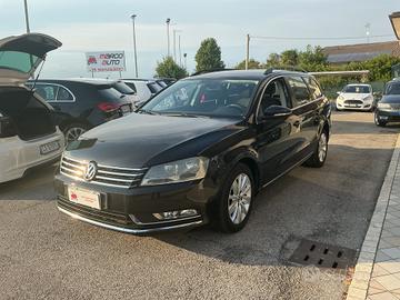 Volkswagen Passat 2.0 TDI DSG Highline BlueM. Tech