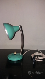 Lampada vintage da tavolo