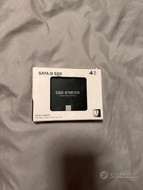 Scheda memoria SSD 4 TB