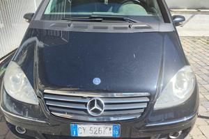 MERCEDES-BENZ A180 CDI