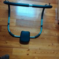 attrezzo per addominali 