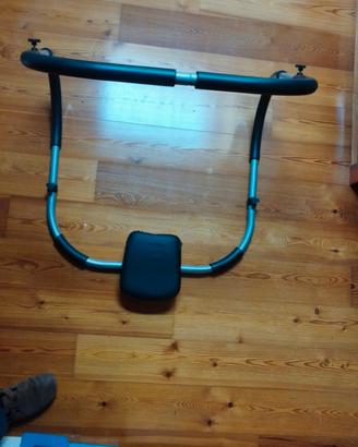 attrezzo per addominali 