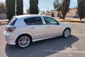 Opel stra H