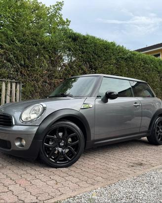 Mini 1.4 16V Ray