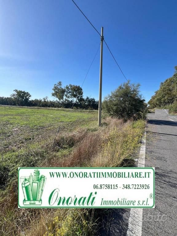 Terreno di 8000 m² a Fiumicino - Vista 4