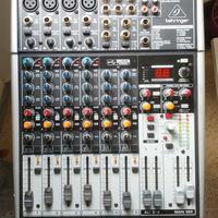 Mixer behringer X1204USB