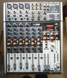 Mixer behringer X1204USB