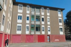 Ampio box di 30mq in via moruzzi 1