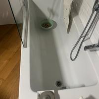Vasca da bagno e/o box sopravasca