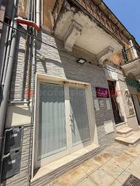 Negozio Pulsano [Cod. rif 3245898VCG]