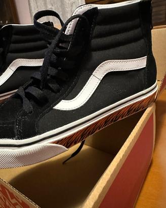 Vans animal sidewall