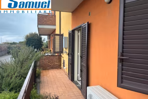 Archi, appartamento con posto auto (CT)