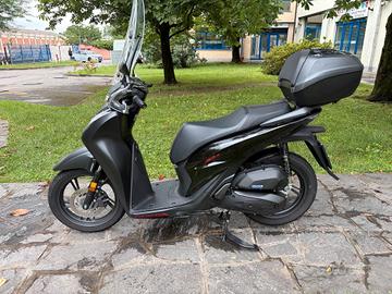 Honda SH 125 GT SPORTY