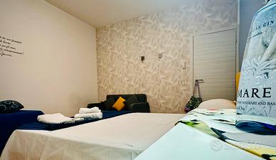 Monolocale con bagno in camera