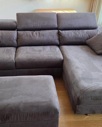 Divano angolare Poltronesofà con pouf contenitore