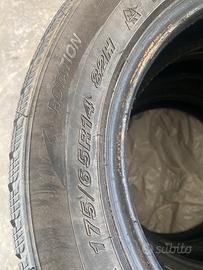 Gomme auto