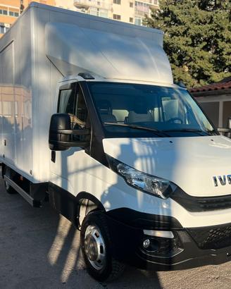 Iveco Daily 35C15 cassa e Pedana euro 6