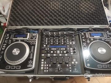Consolle dj numark ndx800 con mixer ddm4000 e case