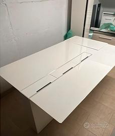 Scrivania herman miller