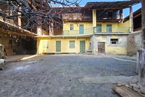 CASA INDIPENDENTE A CANDIA CANAVESE