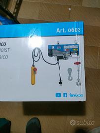 Paranco elettrico Fervi 0602