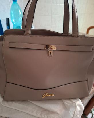 Borsa guess