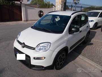 Fiat Panda 1.0 FireFly S&S Hybrid City Cross