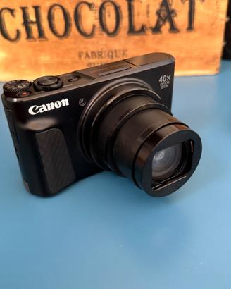 Canon PowerShot SX740 HS