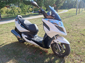 Scooter 125 kymco