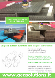 Set tavolo con poltrone da giardino