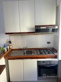 Cucina legno bianco e naturale