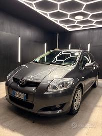 TOYOTA Auris 1.3 5P Sol (74 kw) BENZINA
